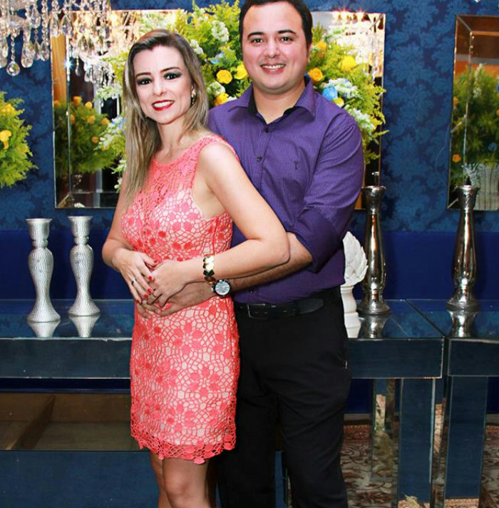 Veridiana Lerner e Hermes Junior baile de gala 